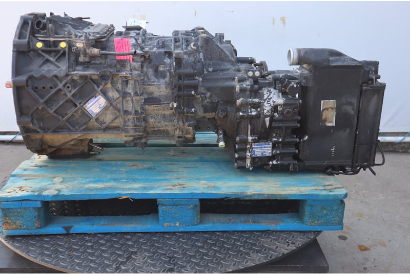 ZF 12AS2301OD+INT 81.32004-6106 - Boîte de vitesse pour Camion: photos 1 ZF 12AS2301OD+INT 81.32004-6106 - Boîte de vitesse pour Camion: photos 1