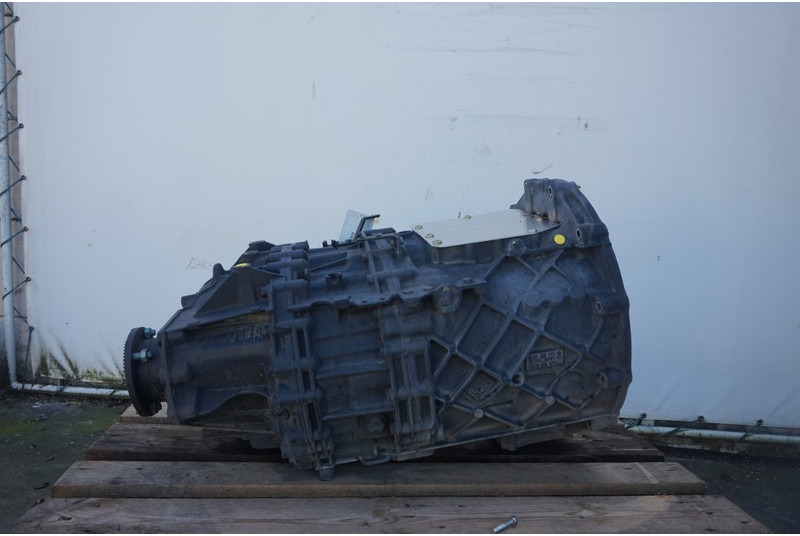 ZF 12AS2330DD TGS 81.32004-6397 - Boîte de vitesse pour Camion: photos 3 ZF 12AS2330DD TGS 81.32004-6397 - Boîte de vitesse pour Camion: photos 3