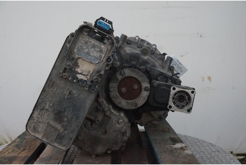 ZF 12AS2331DD+INT3 81.32004-6389 - Boîte de vitesse pour Camion: photos 4 ZF 12AS2331DD+INT3 81.32004-6389 - Boîte de vitesse pour Camion: photos 4