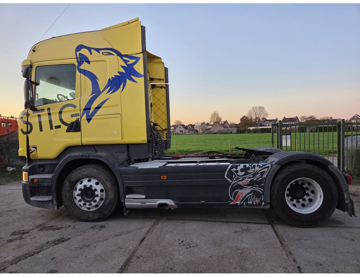 SCANIA R450 TRACTOR UNIT RETARDER STATIONARY AIR CONDITIONING HYDRAULIC Highline CR19 - Tracteur routier: photos 5 SCANIA R450 TRACTOR UNIT RETARDER STATIONARY AIR CONDITIONING HYDRAULIC Highline CR19 - Tracteur routier: photos 5