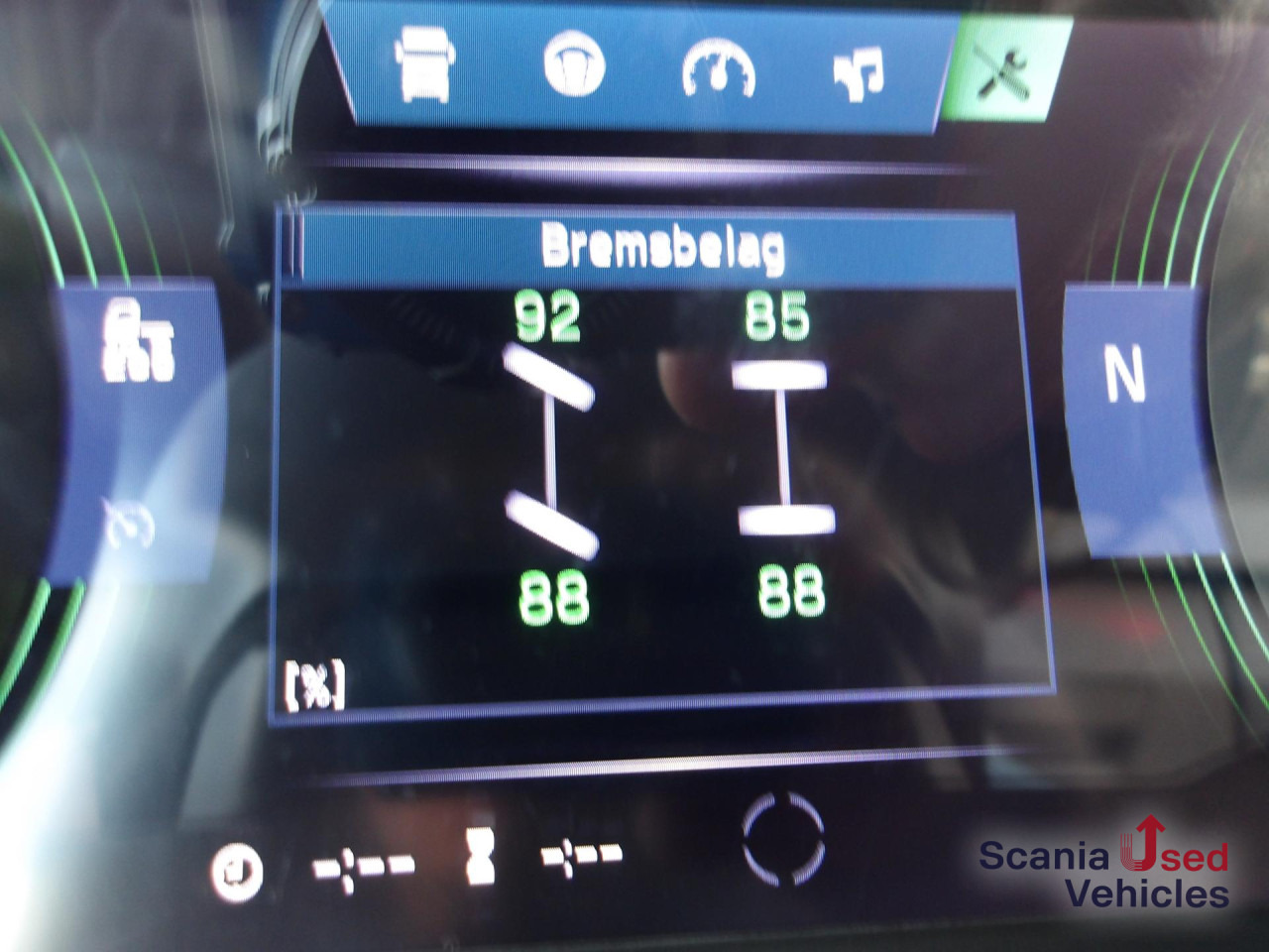 SCANIA R 460 EB - MEGA - HIGHLINE - 2x TANKs - ACC - Tracteur routier: photos 2 SCANIA R 460 EB - MEGA - HIGHLINE - 2x TANKs - ACC - Tracteur routier: photos 2