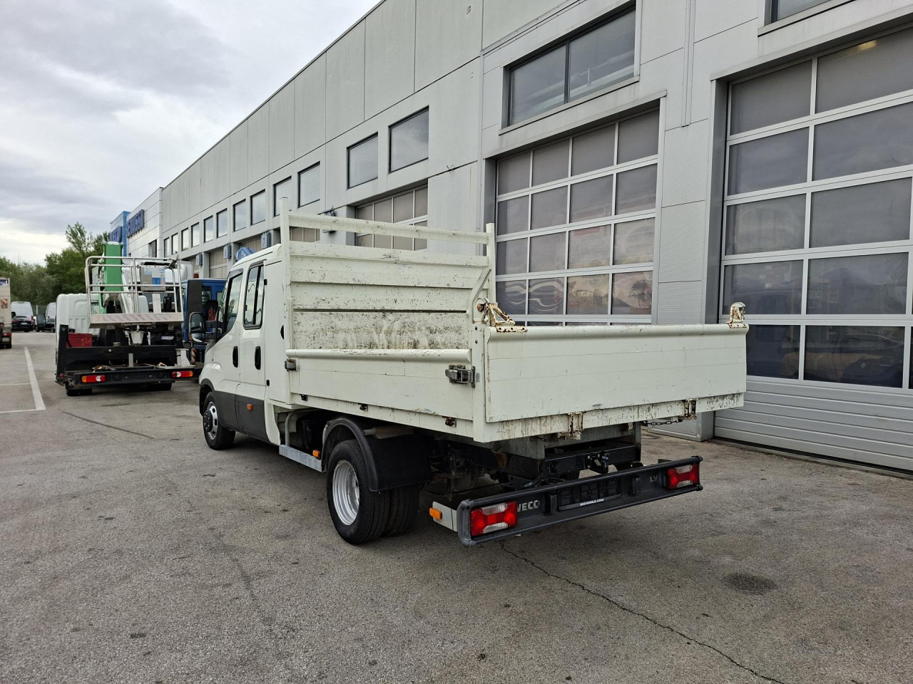IVECO Daily 35C12D - Utilitaire benne, Utilitaire double cabine: photos 4 IVECO Daily 35C12D - Utilitaire benne, Utilitaire double cabine: photos 4