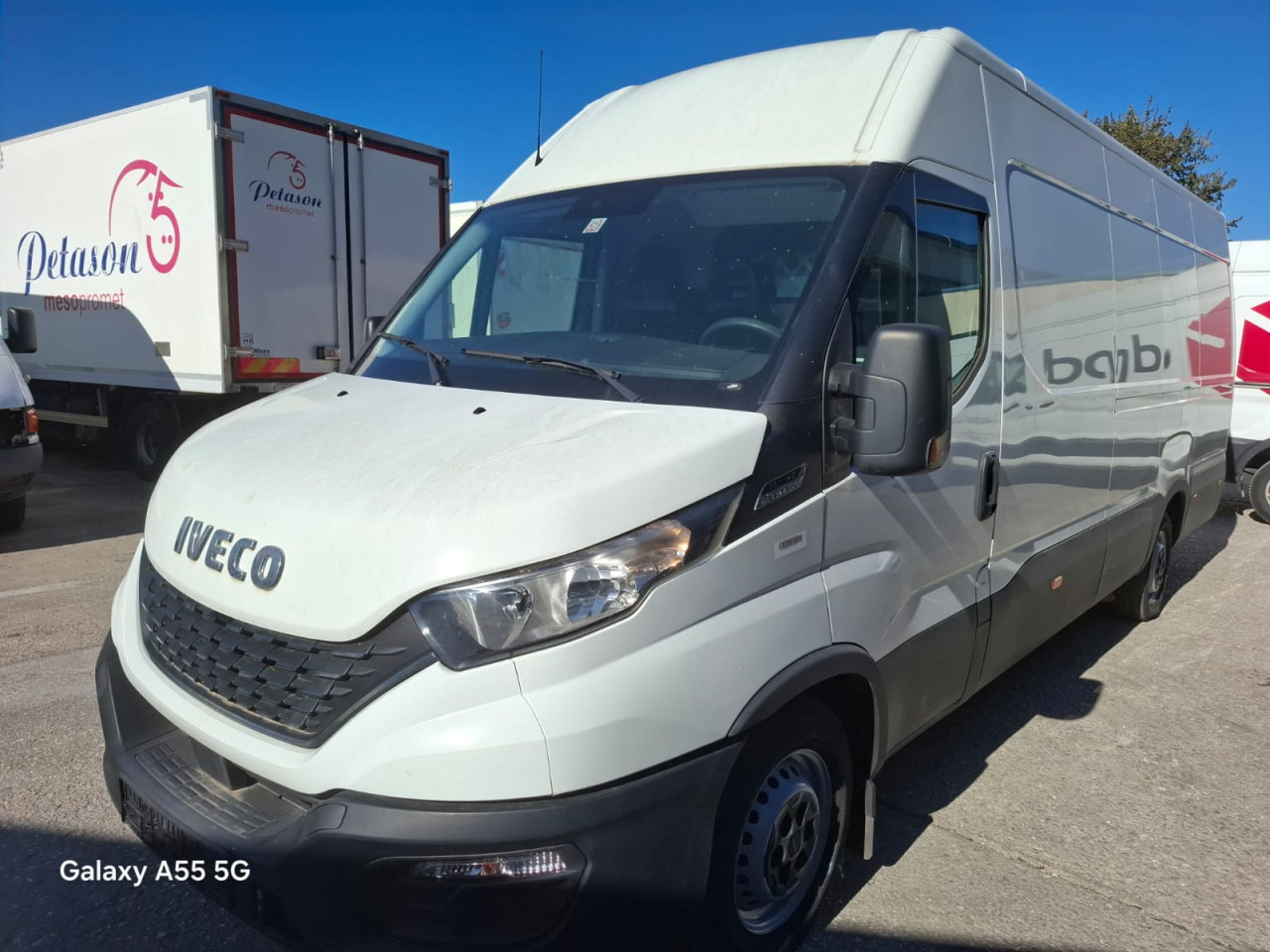 IVECO Daily 35S16V - Transport de personnes: photos 1 IVECO Daily 35S16V - Transport de personnes: photos 1