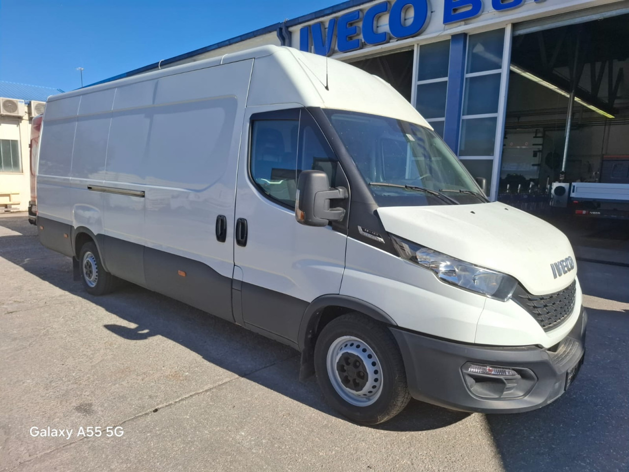 IVECO Daily 35S16V - Transport de personnes: photos 2 IVECO Daily 35S16V - Transport de personnes: photos 2