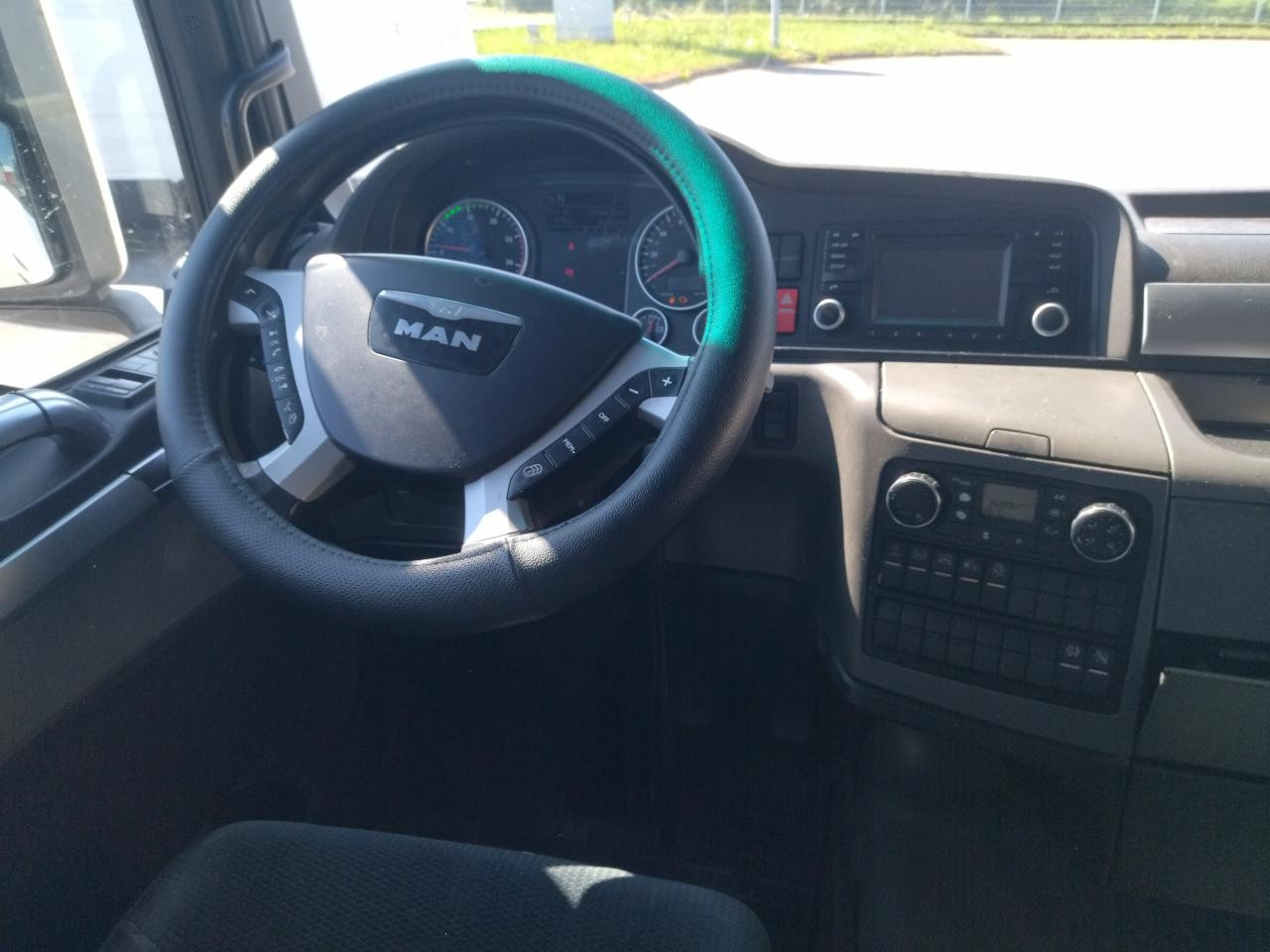 Photo d'intérieur 1: Tracteur routier MAN TGX 18.480 BLS