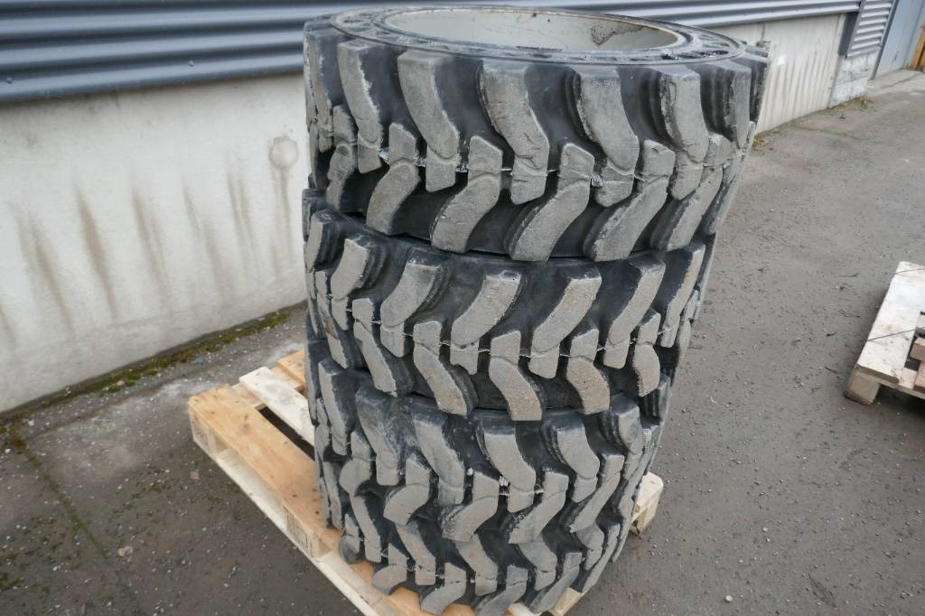 ATN Zebra 16 Hjul - Pneu pour Engins de chantier: photos 3 ATN Zebra 16 Hjul - Pneu pour Engins de chantier: photos 3