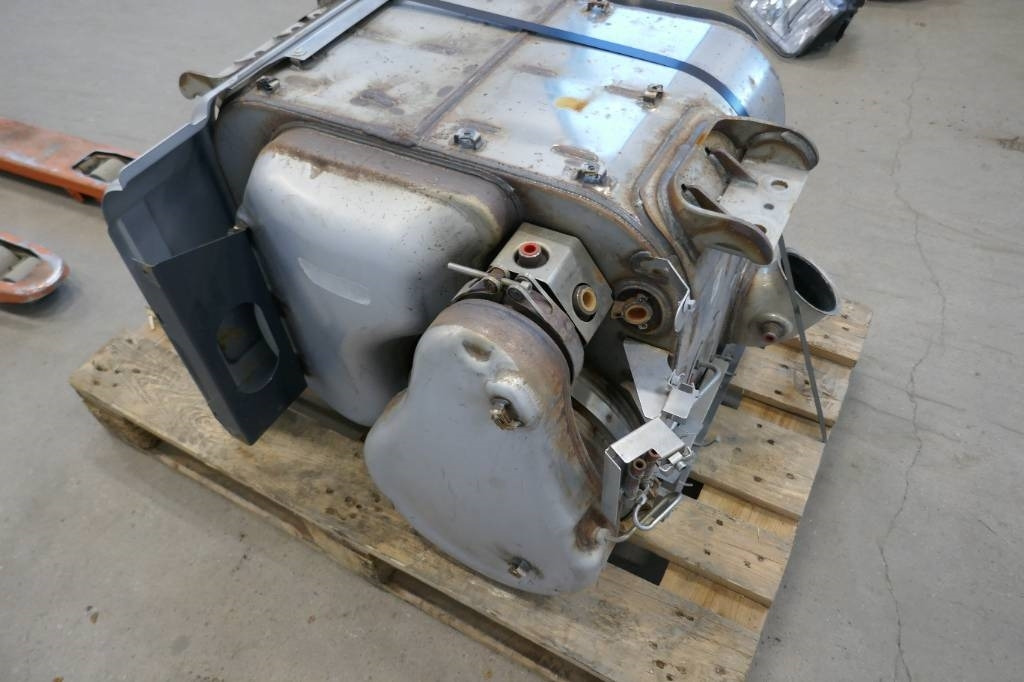 Volvo Ljuddämpare, 21750081 - Frame/ Châssis pour Camion: photos 4 Volvo Ljuddämpare, 21750081 - Frame/ Châssis pour Camion: photos 4
