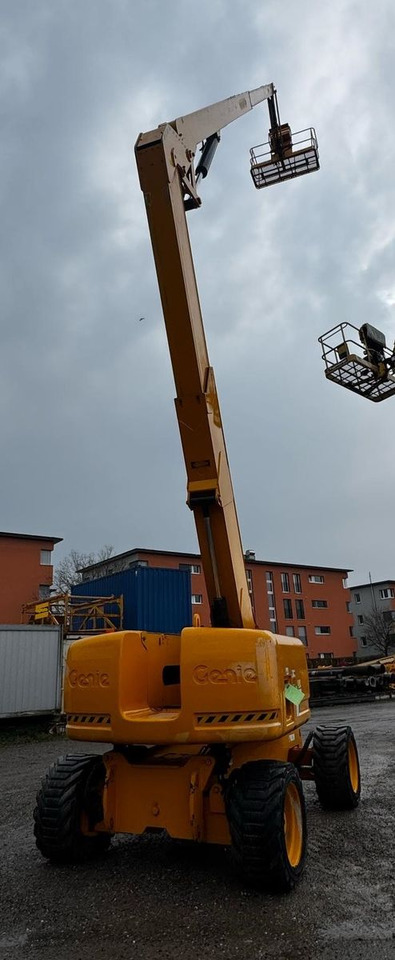 Genie Z-80/60, 24.4meter height - Camion avec nacelle: photos 1 Genie Z-80/60, 24.4meter height - Camion avec nacelle: photos 1