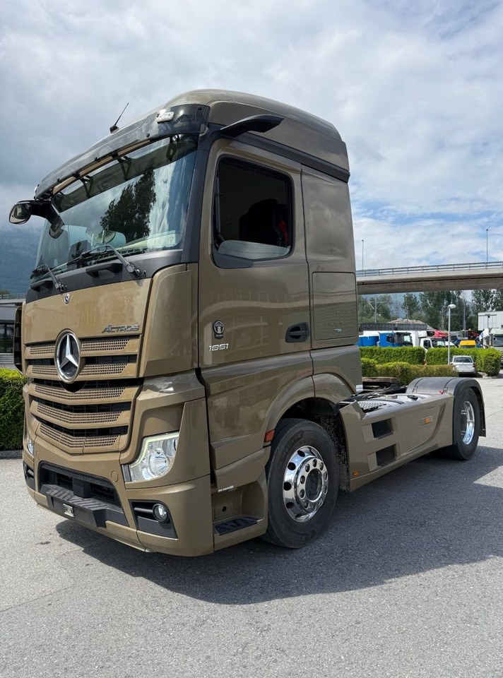 Mercedes-Benz Actros 1851 4x2, MP5, E6, Retarder, Kompressor - Tracteur routier: photos 1 Mercedes-Benz Actros 1851 4x2, MP5, E6, Retarder, Kompressor - Tracteur routier: photos 1
