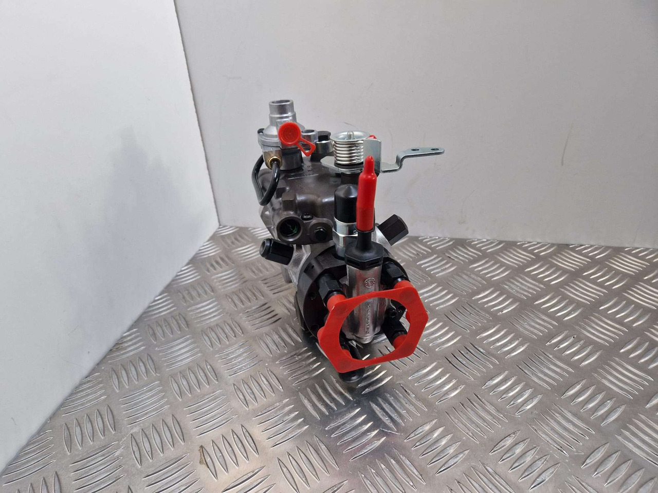 320/06934 12v Injection pump 9520A294G Delphi - Moteur et pièces pour Engins de chantier: photos 2 320/06934 12v Injection pump 9520A294G Delphi - Moteur et pièces pour Engins de chantier: photos 2