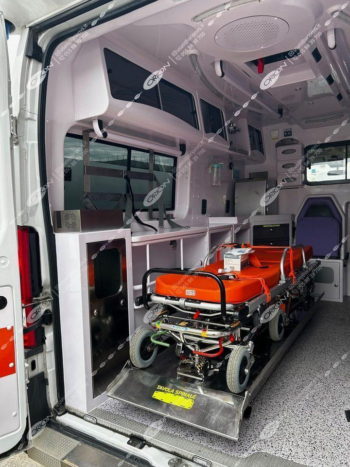 FIAT FIAT 290 DUCATO - Ambulance: photos 3 FIAT FIAT 290 DUCATO - Ambulance: photos 3