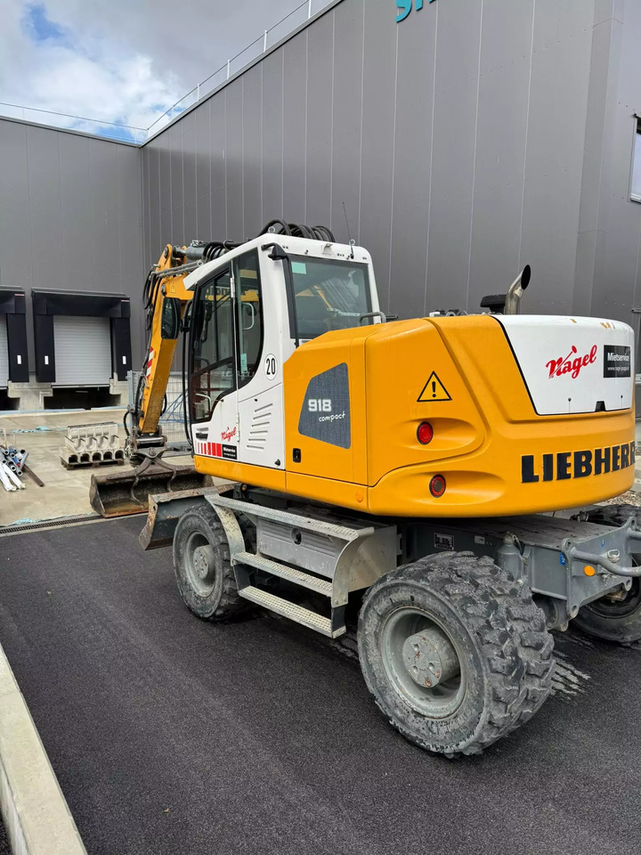 2015 Liebherr A 918Compact - Pelle sur pneus: photos 4 2015 Liebherr A 918Compact - Pelle sur pneus: photos 4
