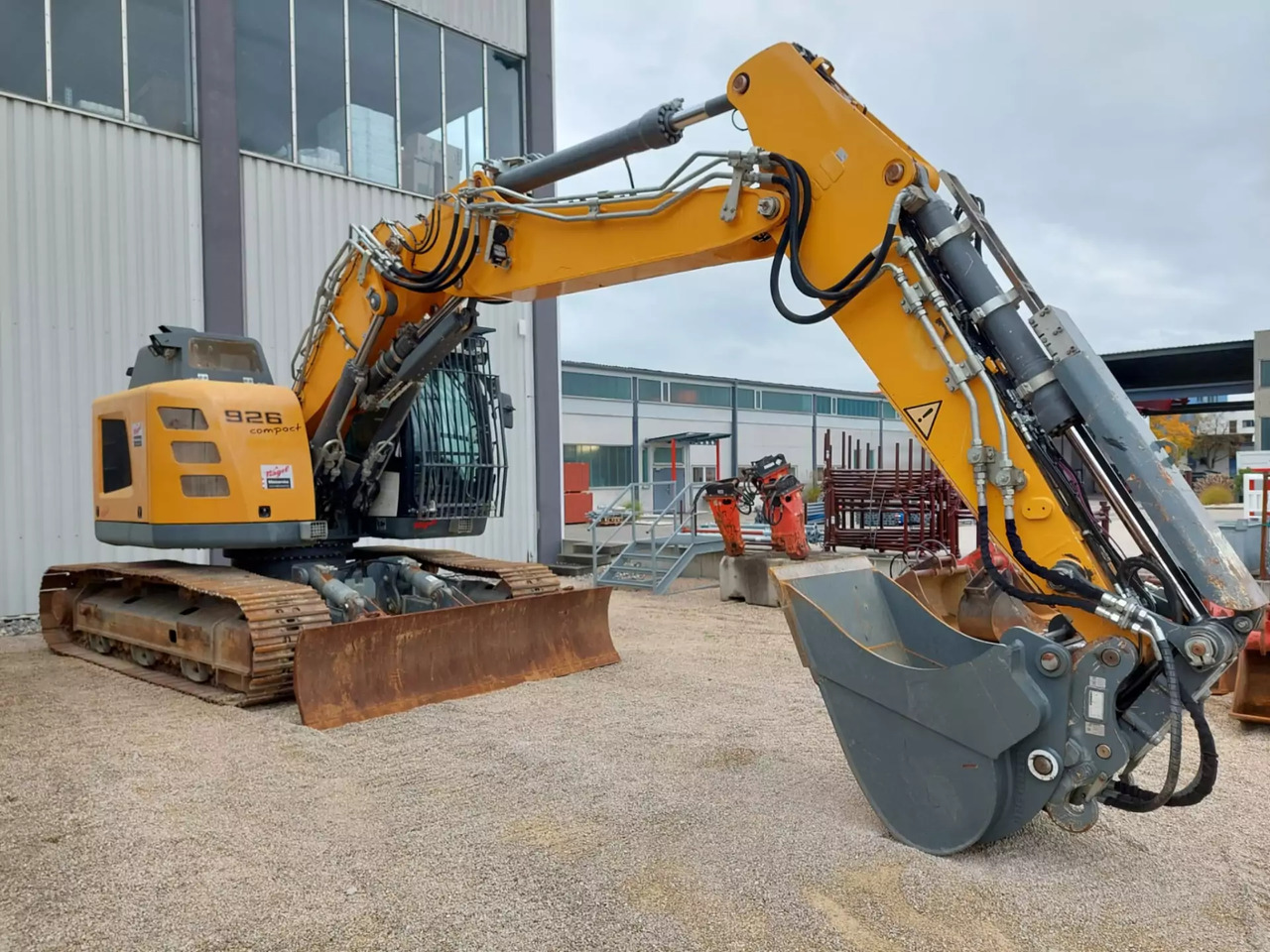 2018 Liebherr R 926Compact - Pelle sur chenille: photos 2 2018 Liebherr R 926Compact - Pelle sur chenille: photos 2
