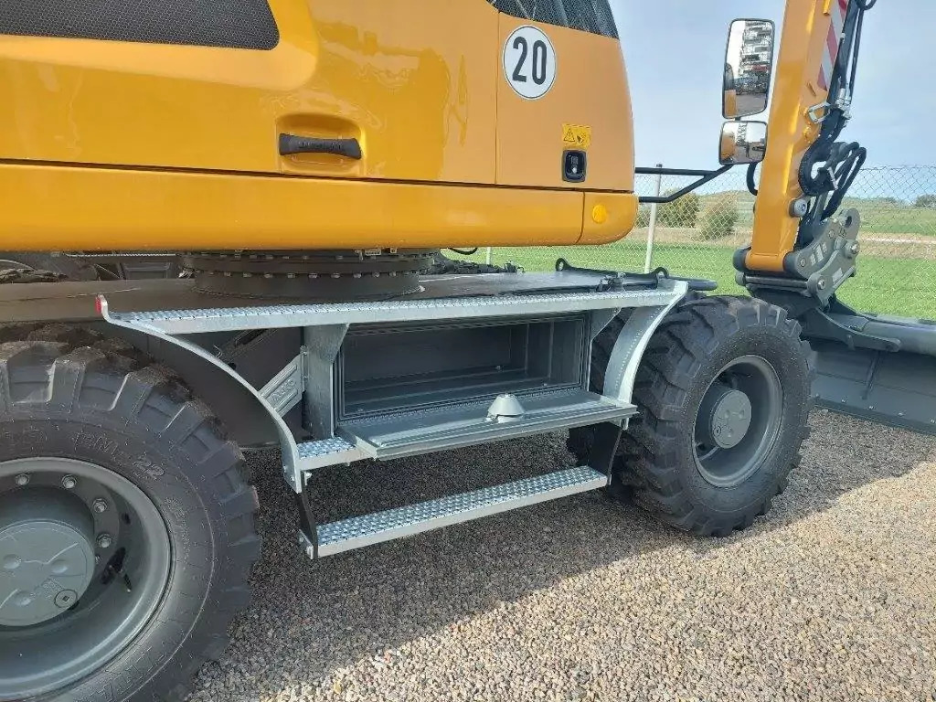 2022 Liebherr A 914 Litronic G6.0-D - Pelle sur pneus: photos 5 2022 Liebherr A 914 Litronic G6.0-D - Pelle sur pneus: photos 5