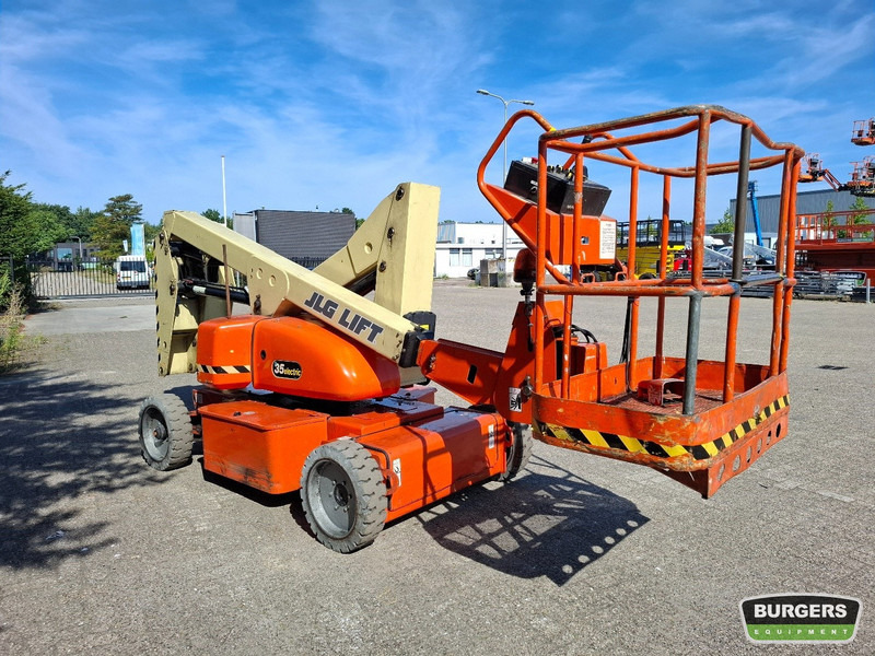 JLG N35E - Nacelle articulée: photos 2 JLG N35E - Nacelle articulée: photos 2