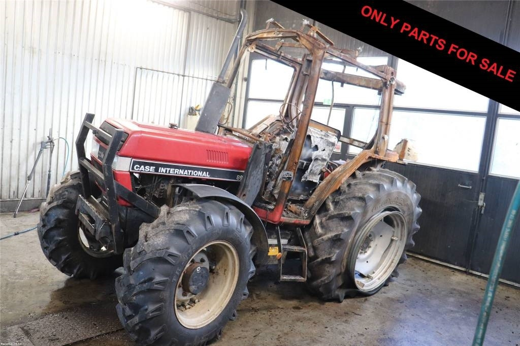 Case IH 895 XL Dismantled. Only spare parts - Tracteur agricole: photos 1 Case IH 895 XL Dismantled. Only spare parts - Tracteur agricole: photos 1