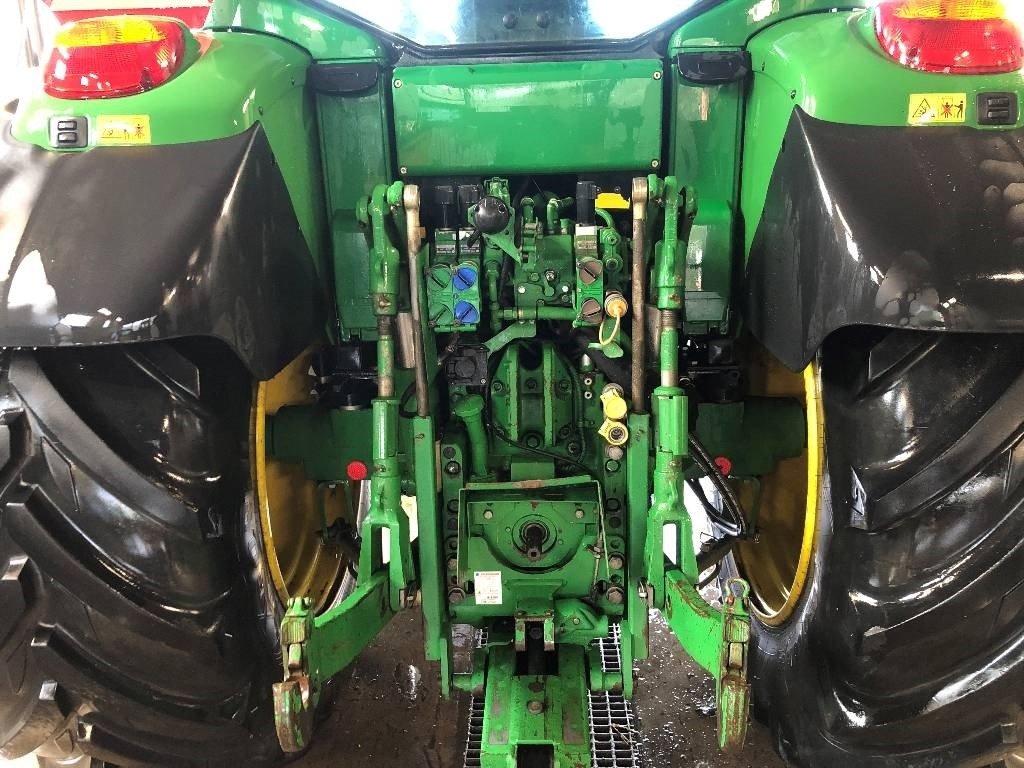 John Deere 6430 dismantled : only spare parts - Tracteur agricole: photos 2 John Deere 6430 dismantled : only spare parts - Tracteur agricole: photos 2