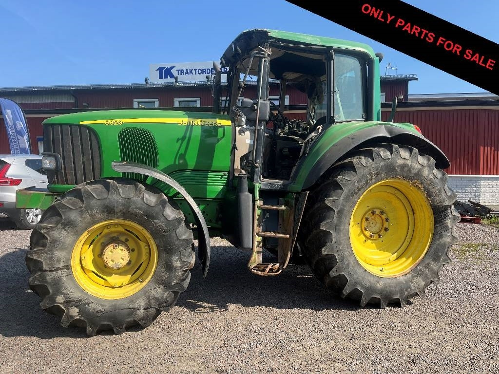 John Deere 6620 Dismantled. Only spare parts - Tracteur agricole: photos 1 John Deere 6620 Dismantled. Only spare parts - Tracteur agricole: photos 1
