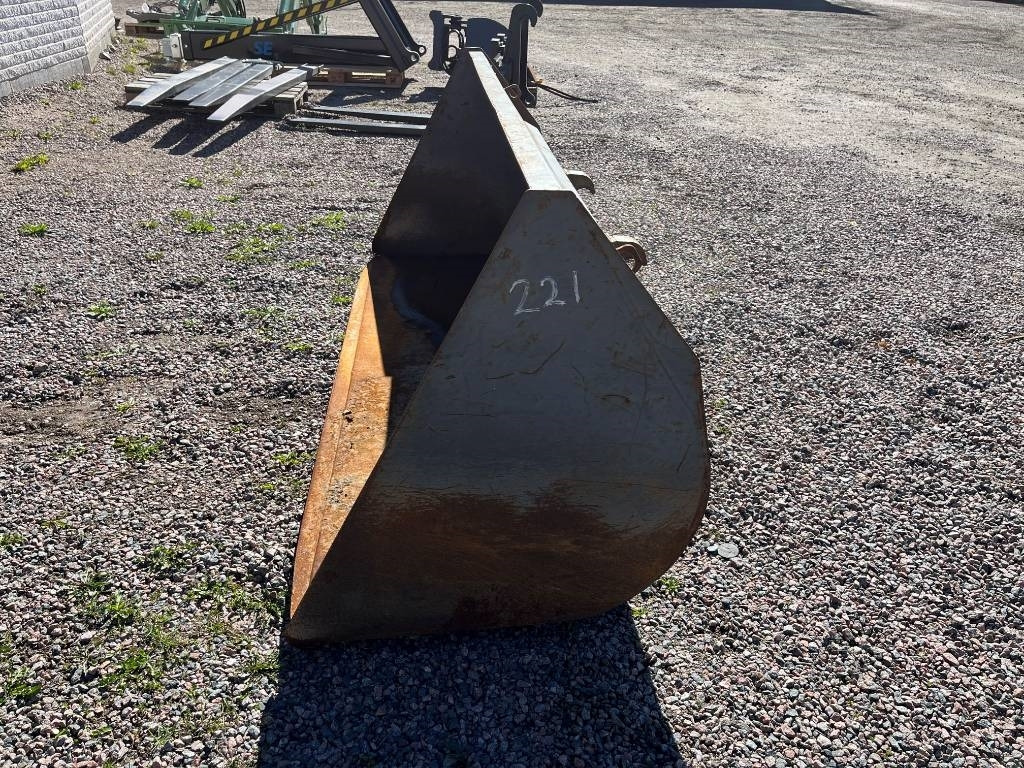 Lättmatrialskopa Norje Trima / SMS fäste - Godet pour Engins de chantier: photos 3 Lättmatrialskopa Norje Trima / SMS fäste - Godet pour Engins de chantier: photos 3