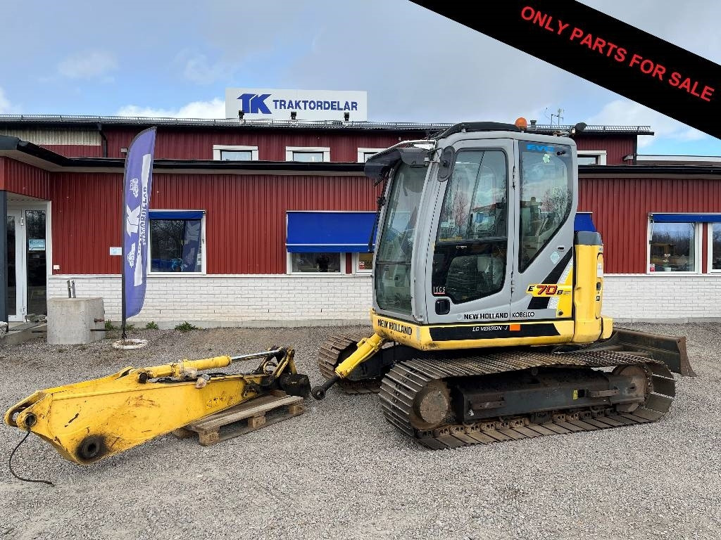 New Holland Kobelco E70B SR LC Dismantled: only spare parts - Pelle sur chenille: photos 1 New Holland Kobelco E70B SR LC Dismantled: only spare parts - Pelle sur chenille: photos 1