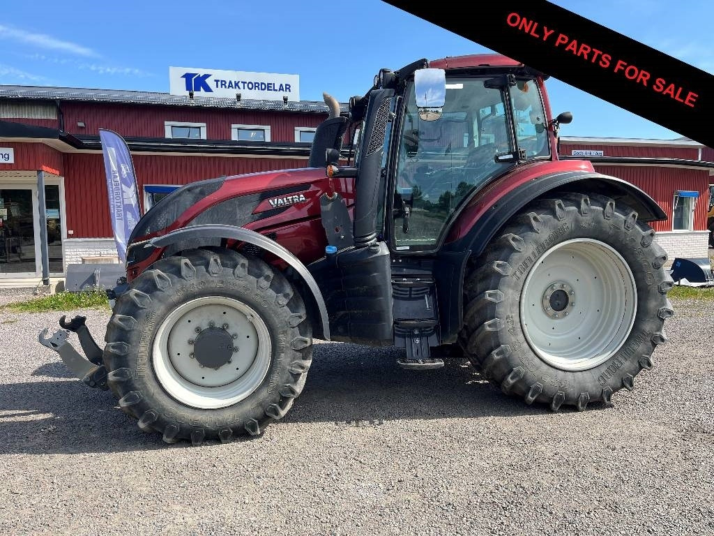 Valtra Valmet T174E Dismantled. Only spare parts - Tracteur agricole: photos 1 Valtra Valmet T174E Dismantled. Only spare parts - Tracteur agricole: photos 1