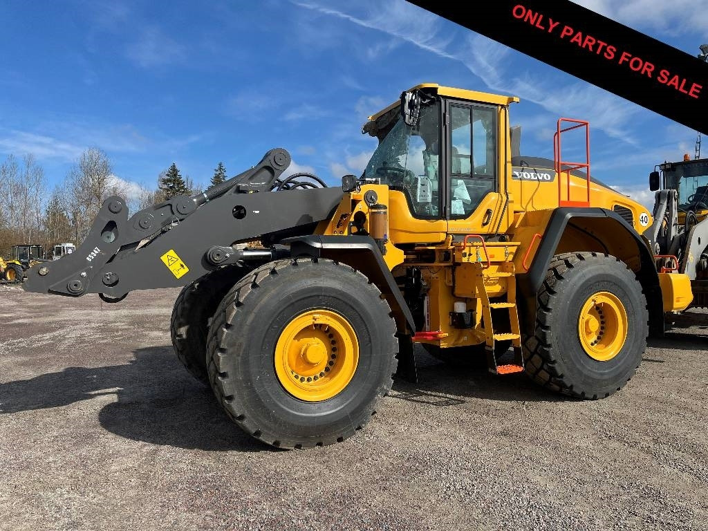 Volvo L 150 H Dismantled. Only spare parts - Chargeuse sur pneus: photos 1 Volvo L 150 H Dismantled. Only spare parts - Chargeuse sur pneus: photos 1