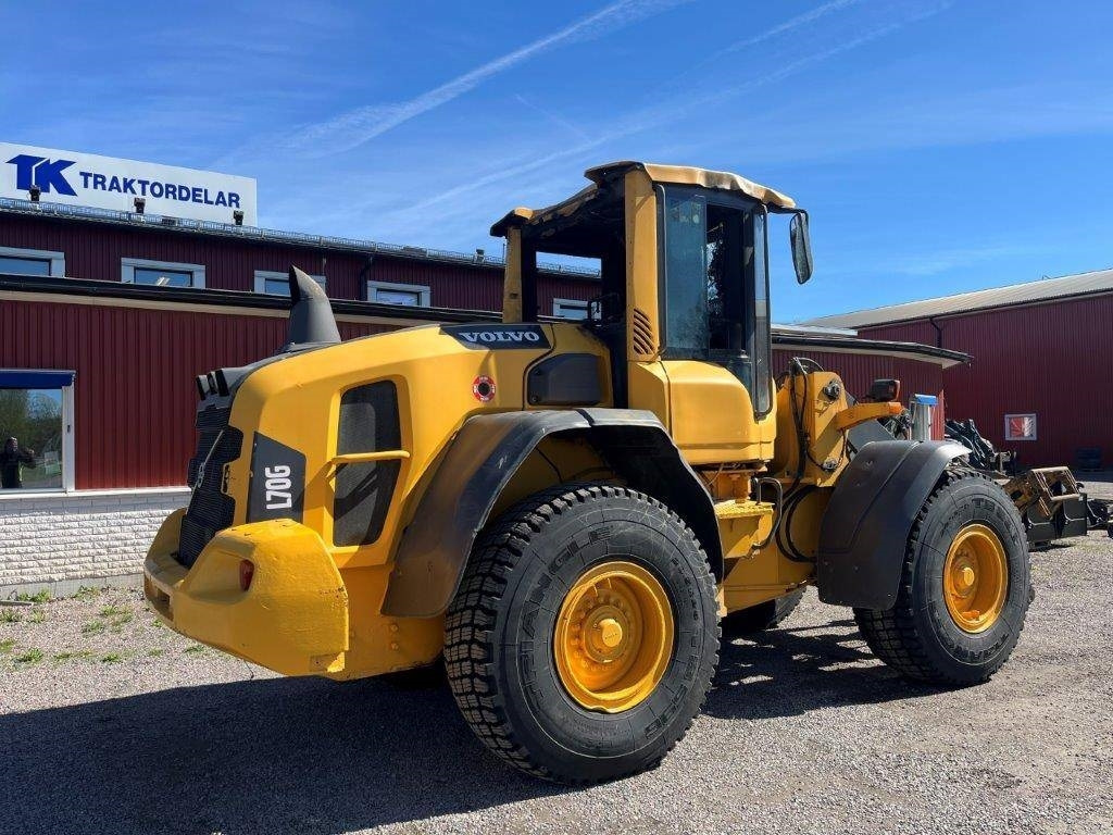 Volvo L 70 G Dismantled. Only specific spare parts  - Chargeuse sur pneus: photos 2 Volvo L 70 G Dismantled. Only specific spare parts  - Chargeuse sur pneus: photos 2