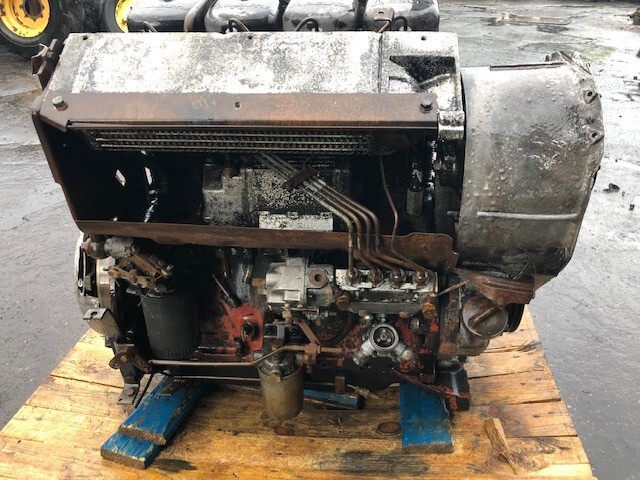 Deutz F4L913 - Blok | Wał Korbowy - Moteur et pièces pour Machine agricole: photos 1 Deutz F4L913 - Blok | Wał Korbowy - Moteur et pièces pour Machine agricole: photos 1