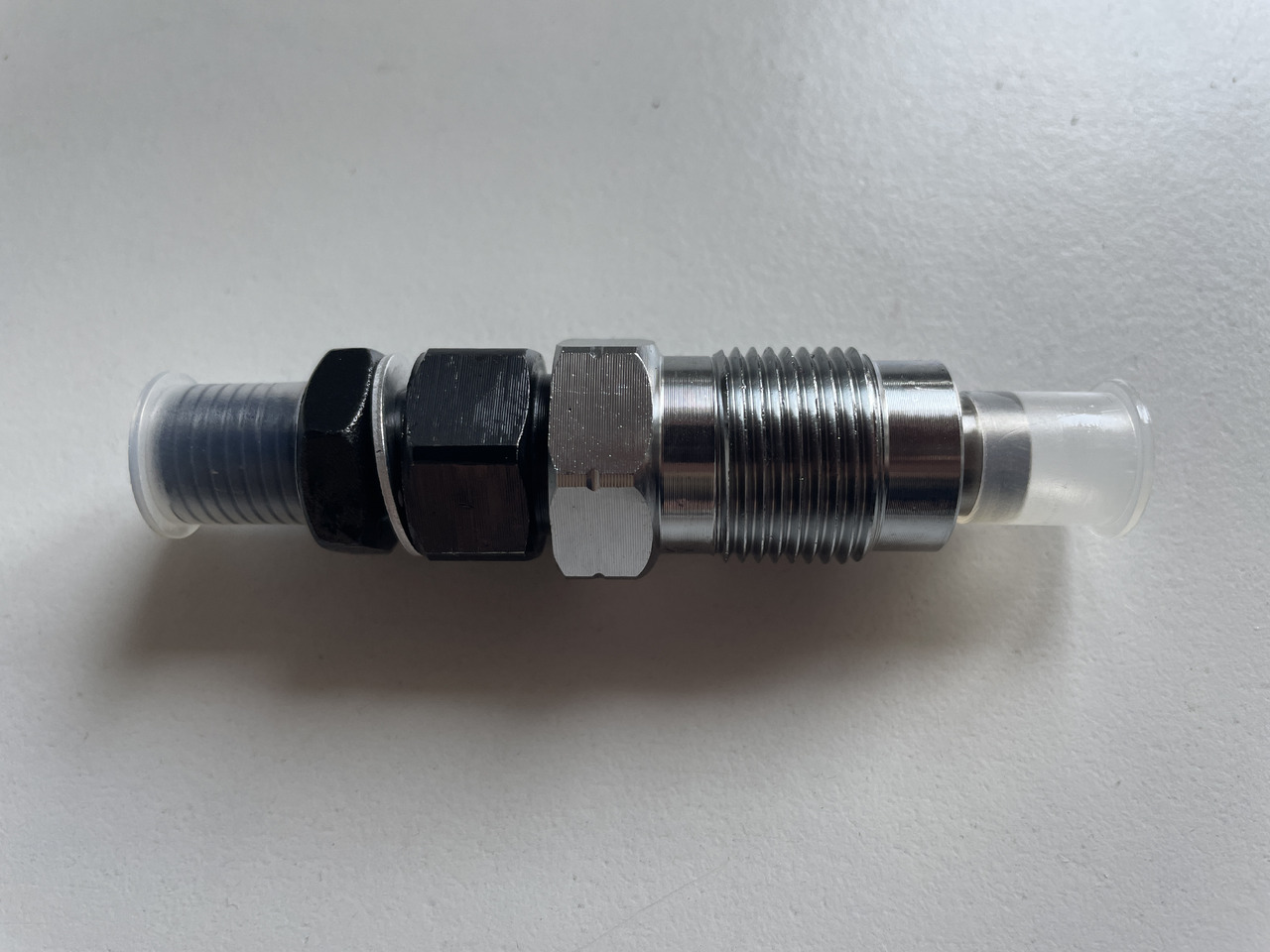 Kubota D722 D782 D902 Z402 Z482 Z602 - wtryskiwacz paliwa 16001-53000 - Injecteur pour Engins de chantier: photos 1 Kubota D722 D782 D902 Z402 Z482 Z602 - wtryskiwacz paliwa 16001-53000 - Injecteur pour Engins de chantier: photos 1