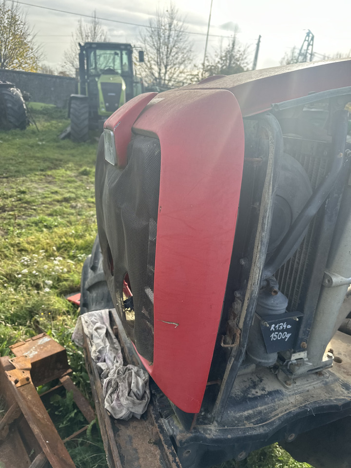 Massey Ferguson 6480 - 6499 grill przedni maska atrapa - Carrosserie et extérieur pour Tracteur agricole: photos 3 Massey Ferguson 6480 - 6499 grill przedni maska atrapa - Carrosserie et extérieur pour Tracteur agricole: photos 3