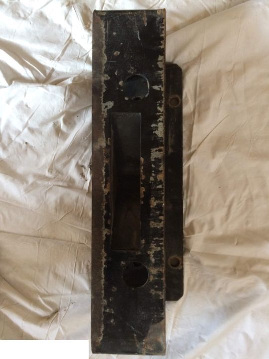 Massey Ferguson Zaczep Przedni Wspornik Balastu Obciąźników - Frame/ Châssis pour Machine agricole: photos 3 Massey Ferguson Zaczep Przedni Wspornik Balastu Obciąźników - Frame/ Châssis pour Machine agricole: photos 3