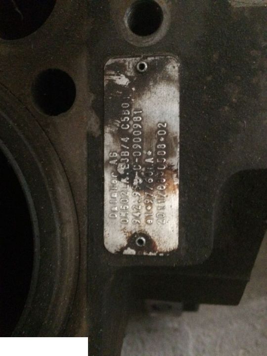 Mercedes OM502LA Głowica - Culasse pour Machine agricole: photos 1 Mercedes OM502LA Głowica - Culasse pour Machine agricole: photos 1