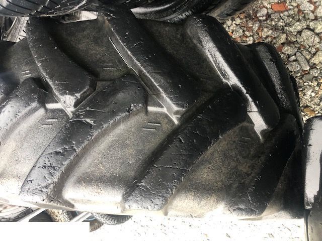 Opona Terex - 405/70 r20 - Pneu pour Engins de chantier: photos 3 Opona Terex - 405/70 r20 - Pneu pour Engins de chantier: photos 3