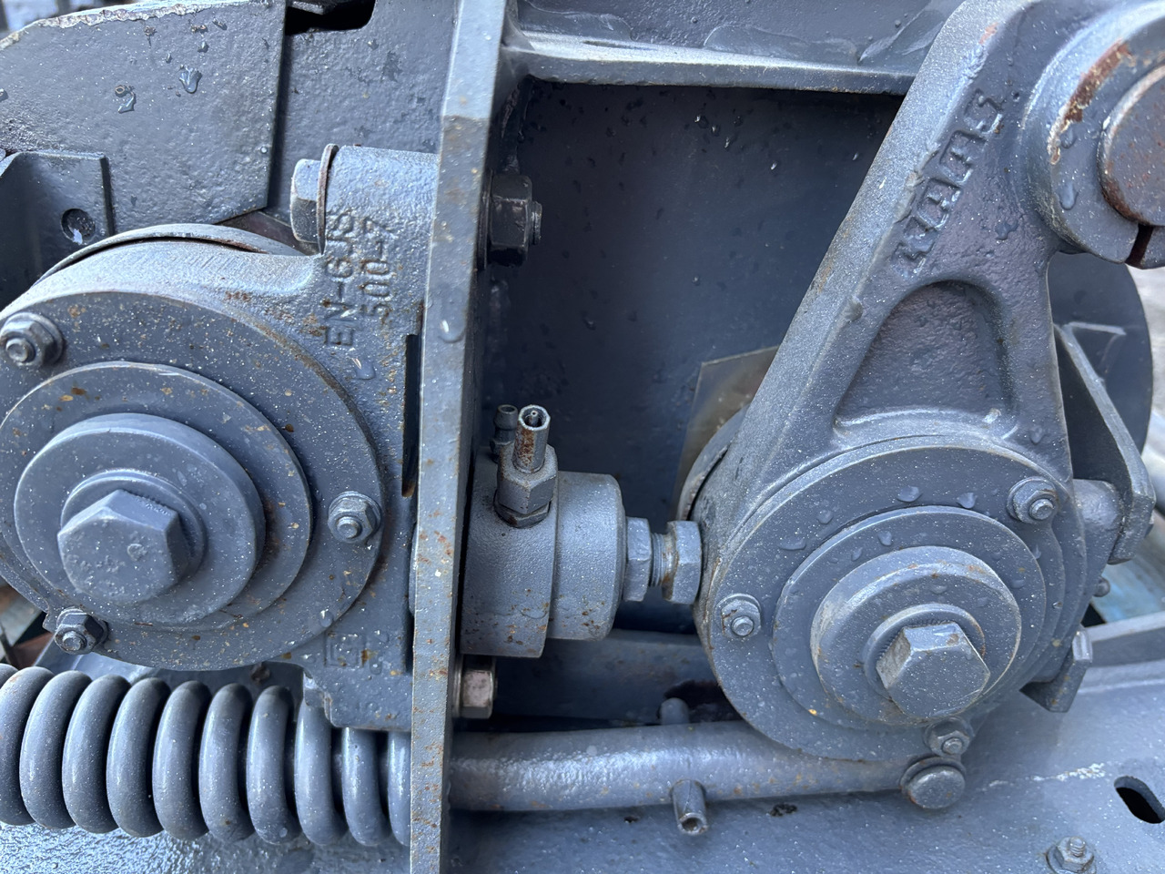 Pièces de rechange pour Machine agricole Claas Jaguar 800-900 Corncracker Gniotownik KOMPLETNY: photos 8 Pièces de rechange pour Machine agricole Claas Jaguar 800-900 Corncracker Gniotownik KOMPLETNY: photos 8