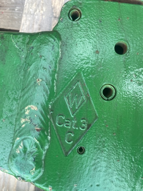 John Deere 6125 - Ramiona wieszaki - Pièces de rechange pour Machine agricole: photos 2 John Deere 6125 - Ramiona wieszaki - Pièces de rechange pour Machine agricole: photos 2