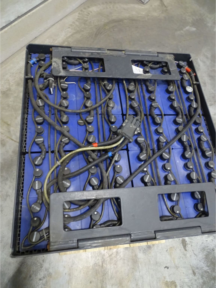 Battery 80V 1032AH - Accumulateur pour Matériel de manutention: photos 3 Battery 80V 1032AH - Accumulateur pour Matériel de manutention: photos 3