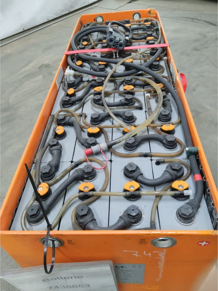 Battery Tabi 48V 700Ah - Accumulateur pour Matériel de manutention: photos 3 Battery Tabi 48V 700Ah - Accumulateur pour Matériel de manutention: photos 3