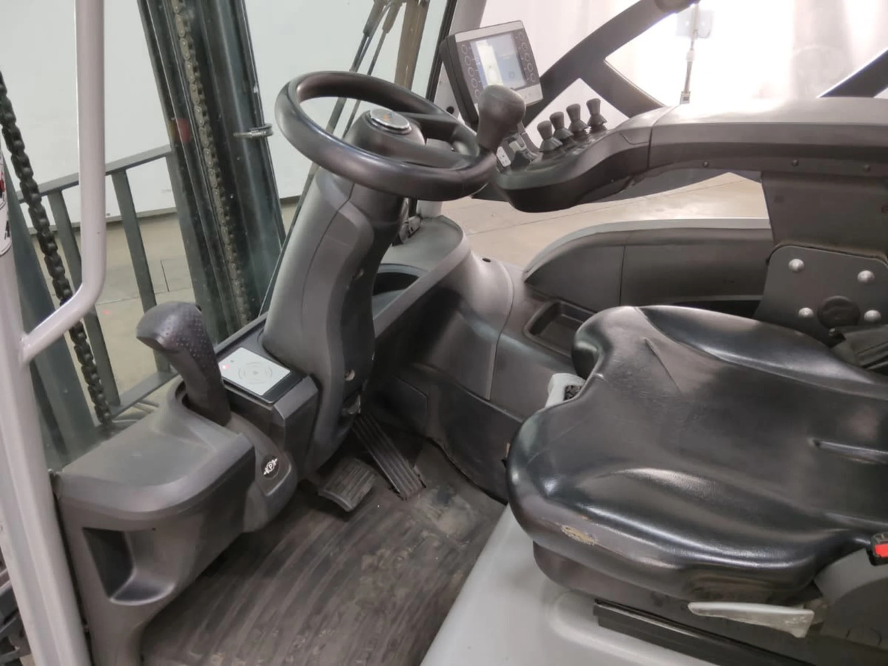 STILL RX20-16/LiIon - Chariot élévateur électrique: photos 3 STILL RX20-16/LiIon - Chariot élévateur électrique: photos 3