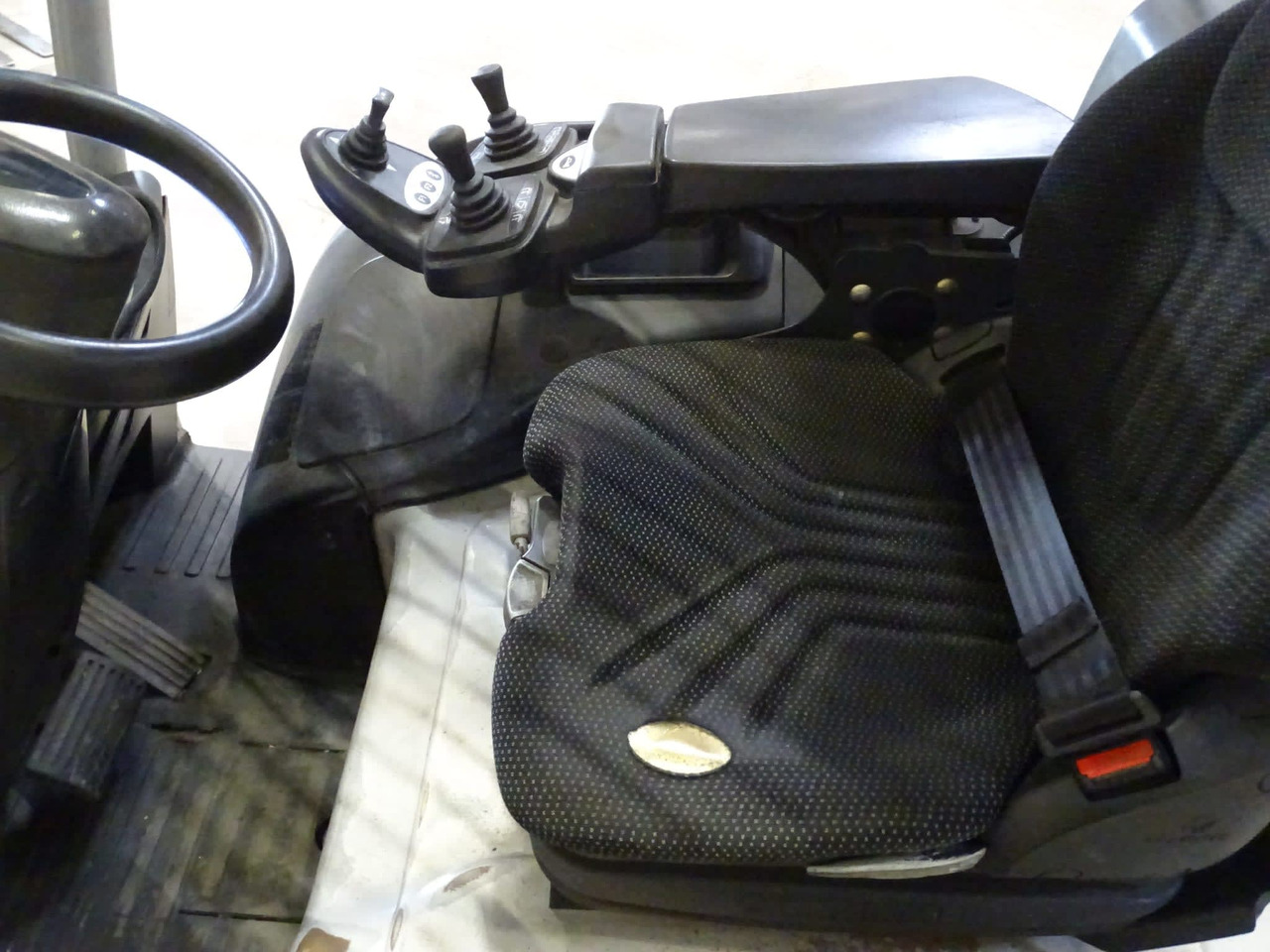 STILL RX60-30 - Chariot élévateur électrique: photos 3 STILL RX60-30 - Chariot élévateur électrique: photos 3