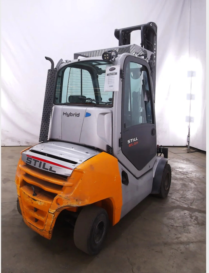 STILL RX70-30H - Chariot élévateur diesel: photos 2 STILL RX70-30H - Chariot élévateur diesel: photos 2