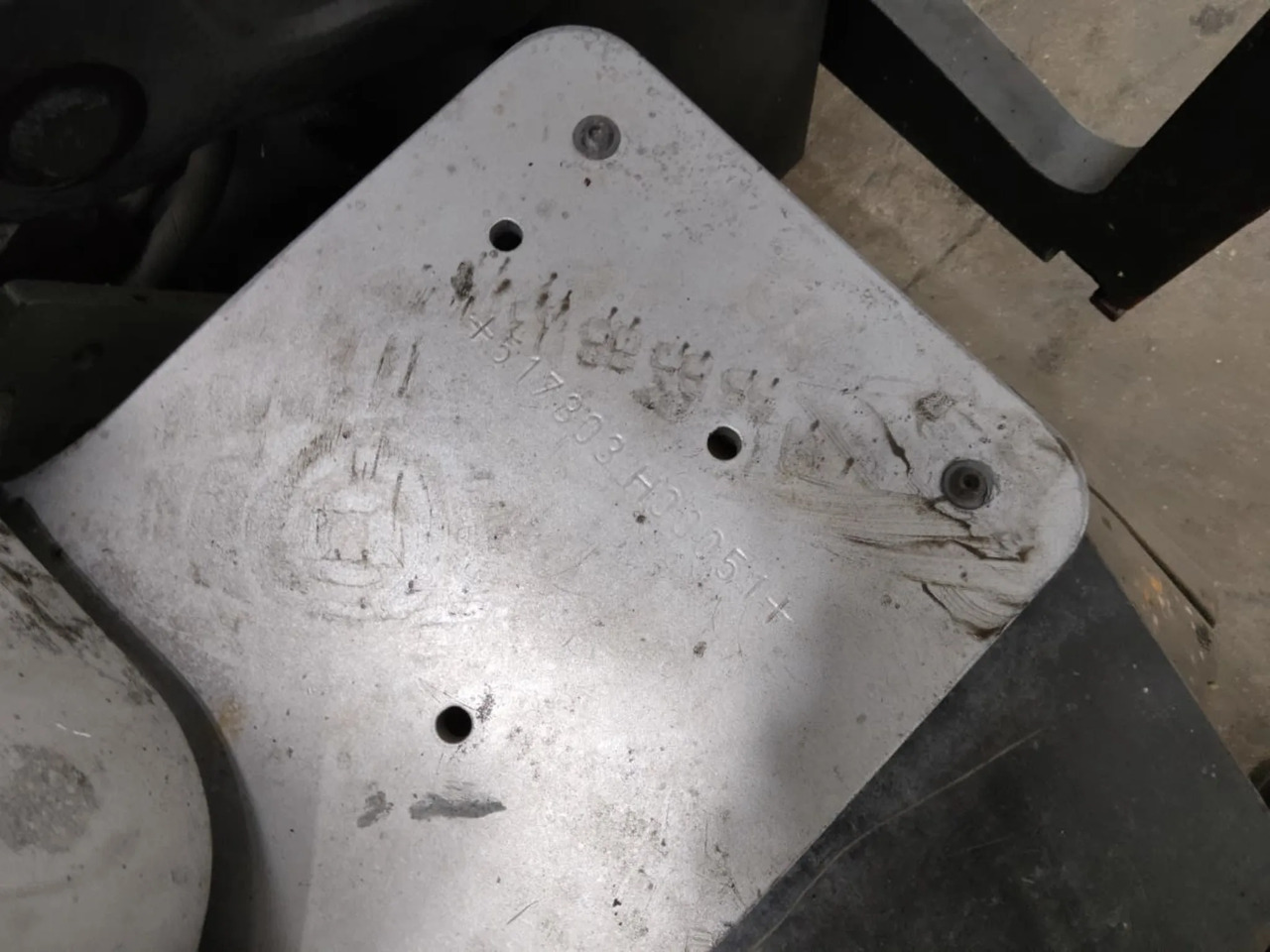 STILL RX70-30H - Chariot élévateur diesel: photos 5 STILL RX70-30H - Chariot élévateur diesel: photos 5