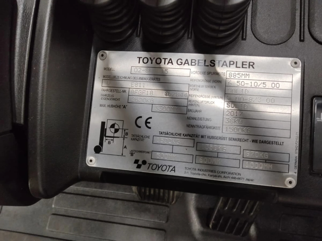 Toyota 02-8FGF15 - Chariot élévateur à gaz: photos 2 Toyota 02-8FGF15 - Chariot élévateur à gaz: photos 2