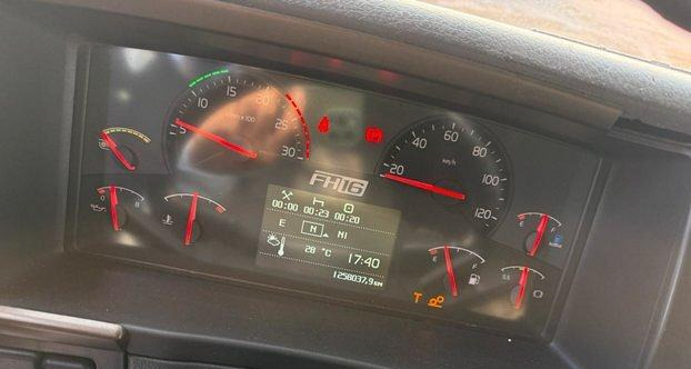 Crédit-bail de  Volvo FH16-600. Euro 5 Volvo FH16-600. Euro 5: photos 11