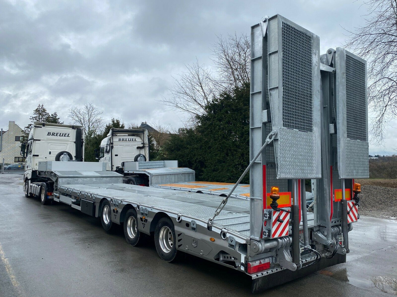 VEGA Verzinkt+LIFT+LENKACHSE+LED - Semi-remorque surbaissé: photos 5 VEGA Verzinkt+LIFT+LENKACHSE+LED - Semi-remorque surbaissé: photos 5