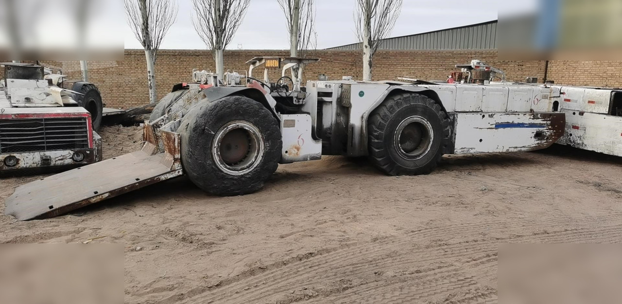 2000 EIMCO 912 LHD - Chargeuse sur pneus: photos 1 2000 EIMCO 912 LHD - Chargeuse sur pneus: photos 1