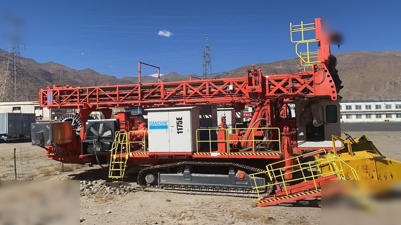 2016 SANDVIK D75KS - Foreuse: photos 2 2016 SANDVIK D75KS - Foreuse: photos 2