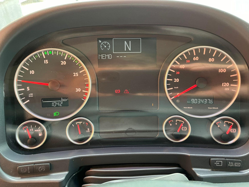 Camion plateau, Camion grue MAN TGL 8.180 4x2 PK 4200 YEAR 2013 / PLATFORM L=3710 mm: photos 18 Camion plateau, Camion grue MAN TGL 8.180 4x2 PK 4200 YEAR 2013 / PLATFORM L=3710 mm: photos 18