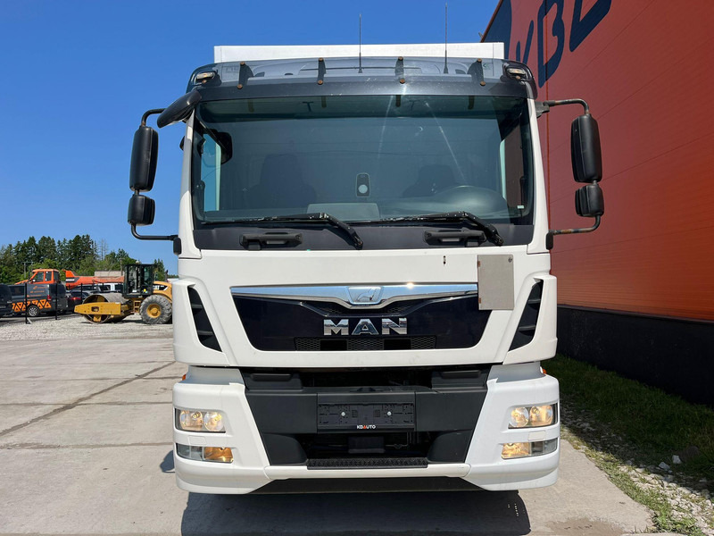 MAN TGM 18.290 4x2 BOX L=7543 mm - Camion fourgon: photos 3 MAN TGM 18.290 4x2 BOX L=7543 mm - Camion fourgon: photos 3