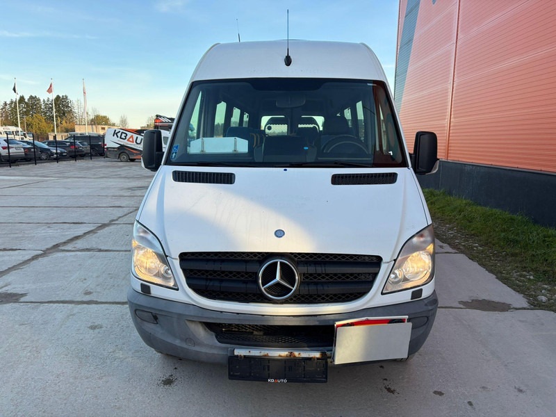 Mercedes-Benz Sprinter 516 CDI 12 SEATS / WHEELCHAIR LIFT - Minibus, Transport de personnes: photos 2 Mercedes-Benz Sprinter 516 CDI 12 SEATS / WHEELCHAIR LIFT - Minibus, Transport de personnes: photos 2