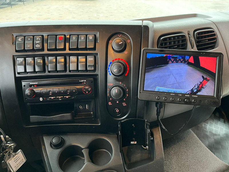 Crédit-bail de Renault D12 4x2 WORKSHOP ON WHEELS / FASSI M30A.13 / BOX L=4459 mm Renault D12 4x2 WORKSHOP ON WHEELS / FASSI M30A.13 / BOX L=4459 mm: photos 20